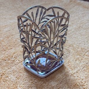 Bath & Body works soap dispenser holder